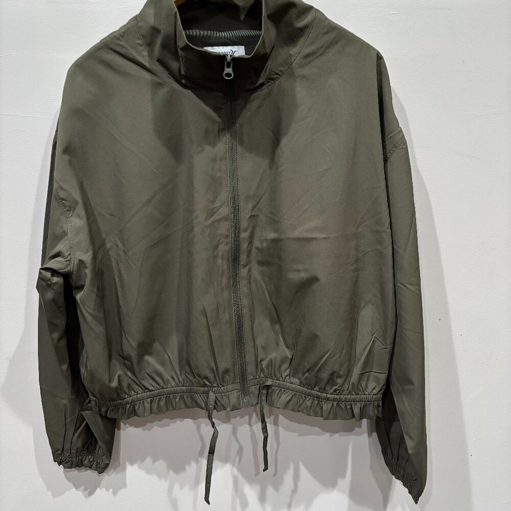 Old Navy Women Active Stretchtech jacket SZ: Large Green color